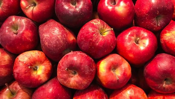 Qué enfermedades ayuda a prevenir el consumo de manzana | En esta nota te vamos a contar cuáles son los beneficios del consumo de manzana y qué padecimientos pueden ayudar a sobrellevar las diferentes afecciones de una enfermedad. (Foto: Pexels)