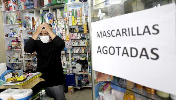 Los artículos relacionados al cuidado de la salud y prevención del COVID-19 fueron la prioridad de los consumidores. (Foto: Cesar Bueno / GEC)