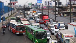 Transportistas advierten que dejarán de operar desde este martes por falta de subsidio del Estado