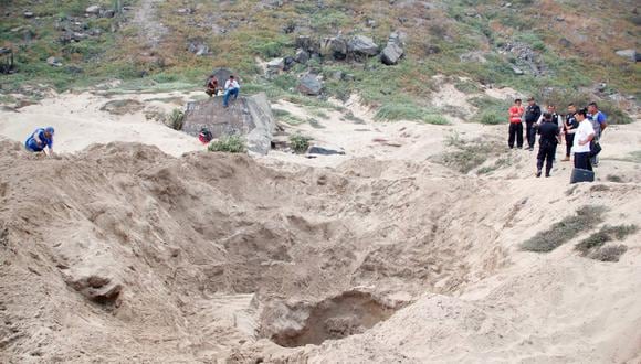 Un hombre identificado como César Ferrer Bardales, de 49 años, murió sepultado dentro de un hoyo en el sitio arqueológico conocido como Cerro Oreja, ubicado en el distrito de Laredo,