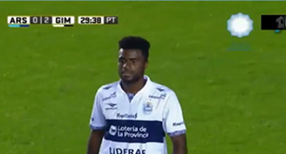 Christian Ramos destacó en el partido Arsenal vs Gimnasia y Esgrima La Plata. (Foto: Captura)