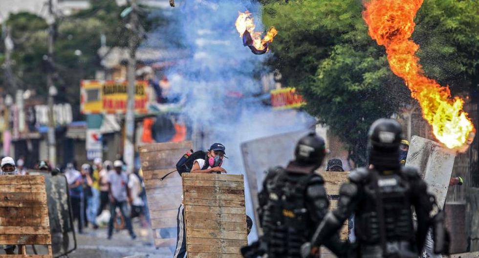 Paro nacional en Colombia EN VIVO Segundo día de protestas contra la  reforma fiscal deja saqueos y desmanes en Cali | FOTOS | Bogotá | Medellín  | Federación Colombiana de Trabajadores de