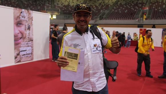 El piloto peruano David Chávez finalizó sus revisiones administrativas de lo que será su debut en el Dakar. Correrá en moto y representa a su natal Cusco. (Video: Christian Cruz Valdivia, enviado especial de El Comercio)