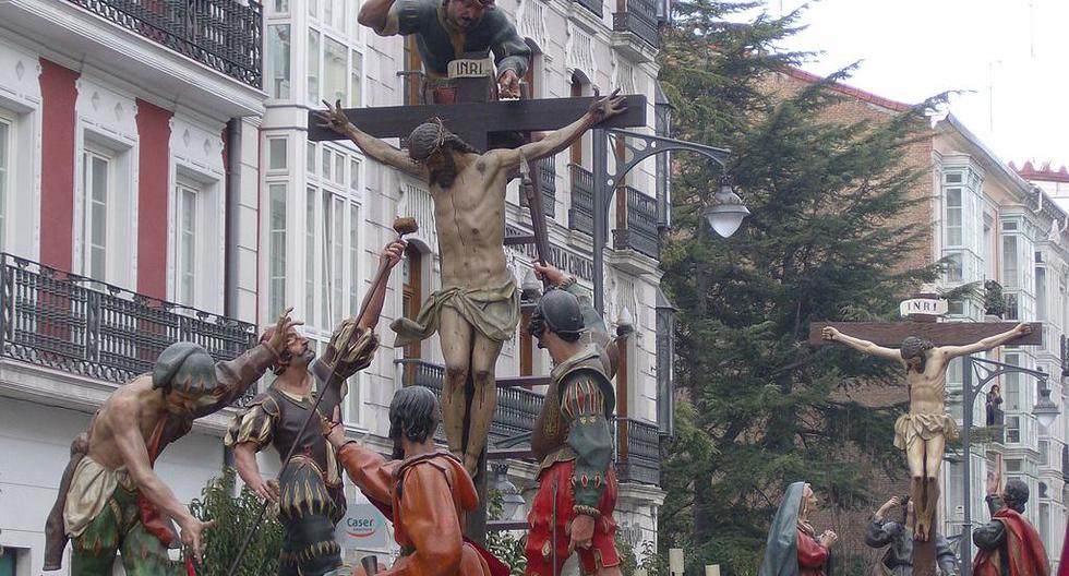 Imagen referencial del paso procesional de la Cofradía de las Siete Palabras en la Semana Santa de Valladolid. (Foto: Wikimedia)