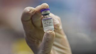 COVID-19 | La OMS no cree necesario actualizar ahora la vacuna ante Ómicron