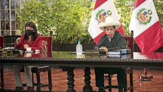 Presidente Castillo y Mirtha Vásquez encabezan sesión del Consejo de Ministros
