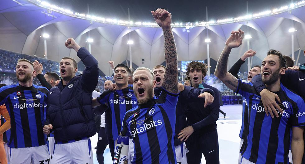 Goles de Dimarco, Dzeko y Lautaro Martínez: Inter derrota a Milan y se encumbra con la Supercopa de Italia. Foto: AFP