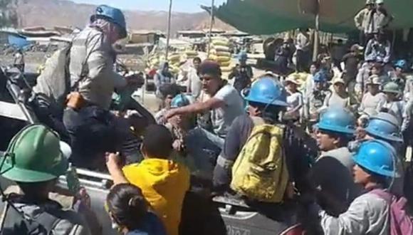 Mineros quedaron afectados tras inhalar gas tóxico. Foto: RT Noticias
