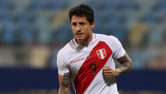Los hinchas peruanos esperan que Gianluca Lapadula sea de la partida contra Brasil en la semifinal de la Copa América | Foto: Reuters