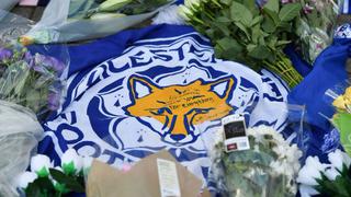 Leicester City: hinchas 'foxes' dejaron flores y velas en el estadio tras el accidente aéreo