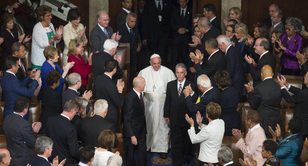 Papa Francisco recibido con aplausos en el Congreso. (Foto: EFE)