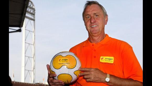 Johan Cruyff comparó los fichajes del Barcelona y Real Madrid