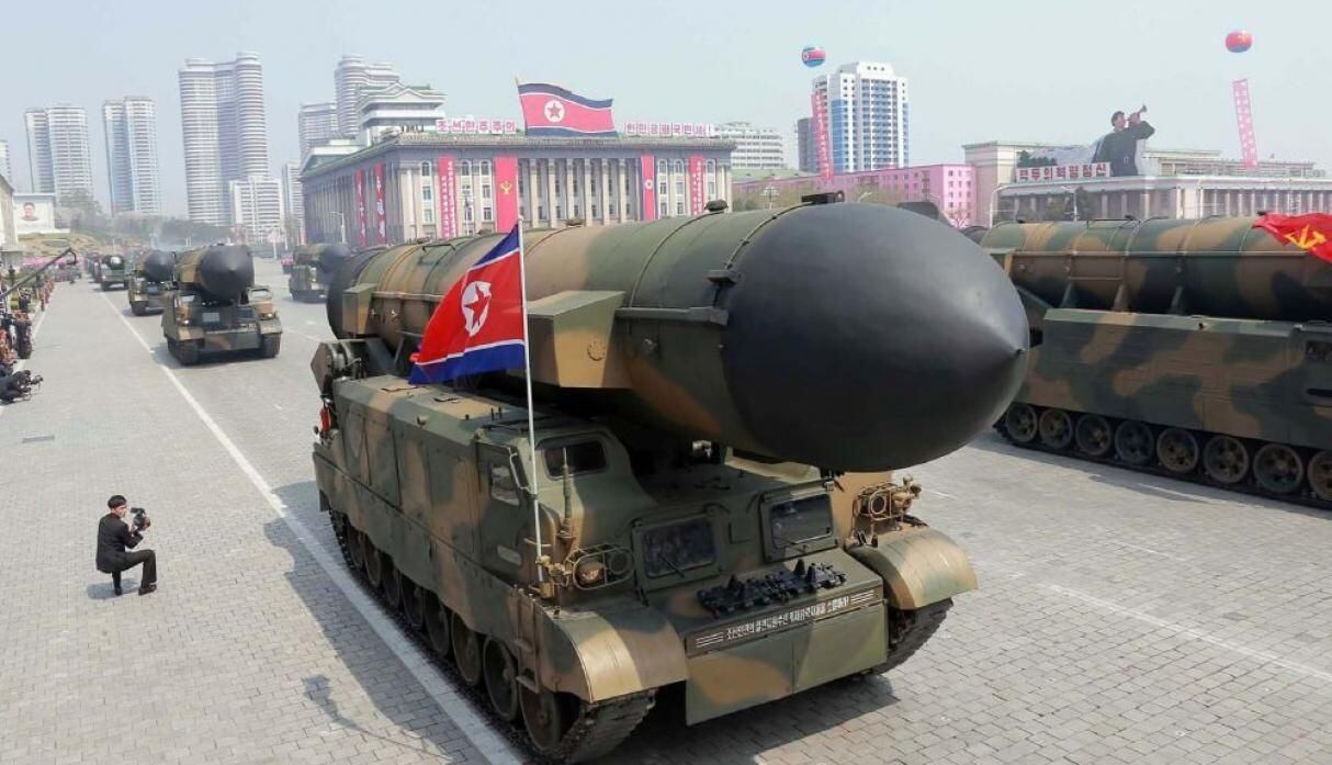 Los acercamientos con EE.UU. provocaron que la última edición del desfile norcoreano sea mucho más discreto que en años pasados. (Reuters)