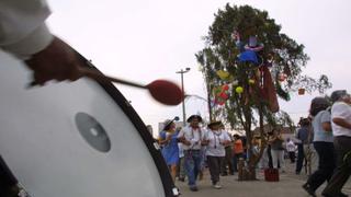 Chiclayo: multan a 52 vecinos por realizar yunza en vía pública