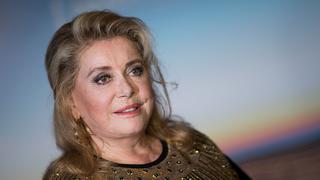 La actriz Catherine Deneuve fue hospitalizada en estado grave