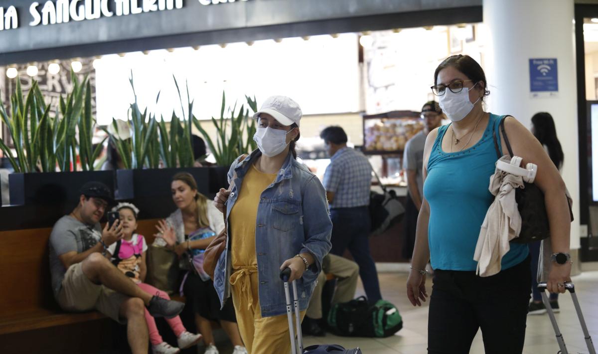 Durante esta mañana el presidente Martín Vizcarra anunció que la mayoría de los infectados están “básicamente en Lima”.  (Foto: GEC)