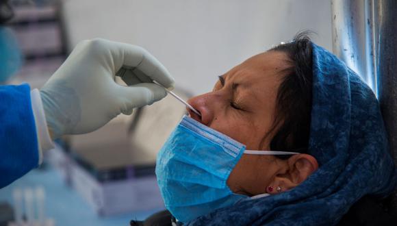 México confirma aumento de contagios de coronavirus y vuelve a emitir informes diarios. (CLAUDIO CRUZ / AFP).