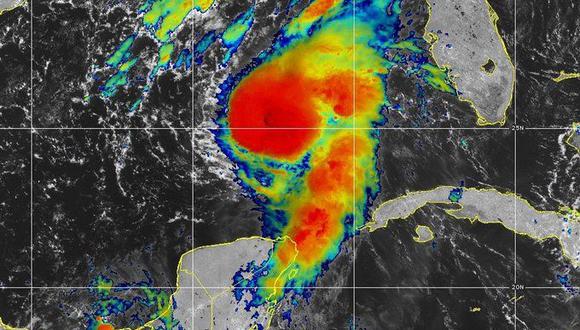 El huracán Marco de degradó a depresión tropical tras entrar a Estados Unidos. (NOAA).