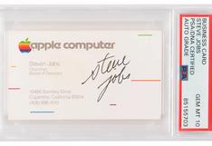 La tarjeta de visita firmada por Steve Jobs en 1983 se vendió por US$181 mil en subasta