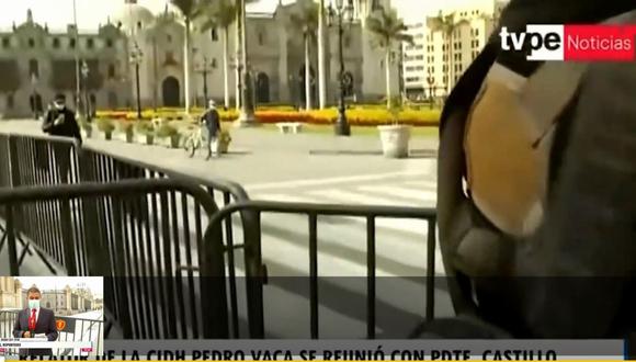 Rejas en el perímetro de la Plaza Mayor afectaron la labor de la prensa (Foto: Captura TV Perú)