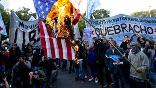 Argentina protesta por acuerdo firmado entre YPF y Chevron