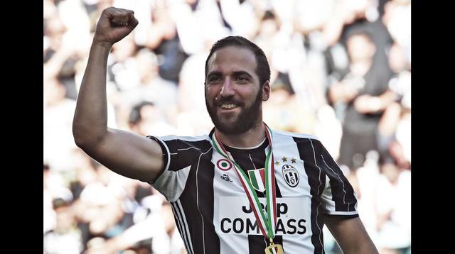 2. Gonzalo Higuaín. Juventus le pagó 90 millones de euros al Napoli por el fichaje del argentino la temporada pasada.