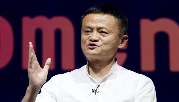 En esta foto de archivo del 12 de octubre de 2018, el presidente del Grupo Alibaba, Jack Ma, habla durante un seminario en Bali, Indonesia.  (AP/Firdia Lisnawati).