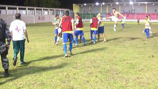 Partido de fútbol brasileño terminó en espectacular bronca