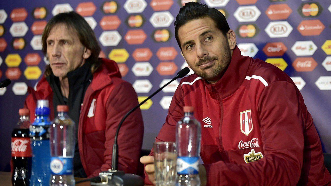 Claudio Pizarro era el capitán de la selección peruana hasta el 2016. (Foto: AFP)