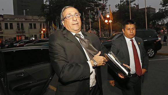 Contraloría supo de cartas-fianza de Rodolfo Orellana el 2010