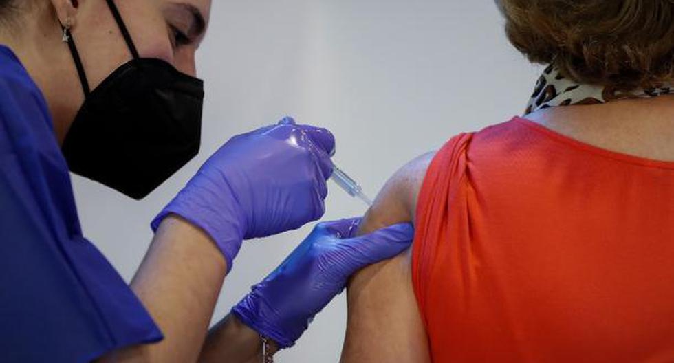España avanza en campaña masiva de vacunación contra el coronavirus. (Foto: EFE)