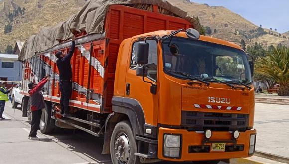 La intervención a  dos camiones procedentes de la región Puno fue como parte del operativo “Chanka”, que busca combatir los delitos aduaneros.
