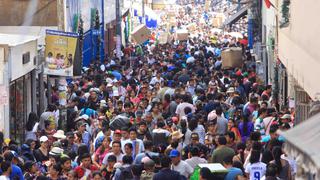 Mercado Central está abarrotado: hay hasta 8 personas por metro cuadrado | FOTOS