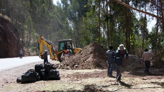 Cusco: reforestarán área afectada por basura en Sacsayhuamán - 2