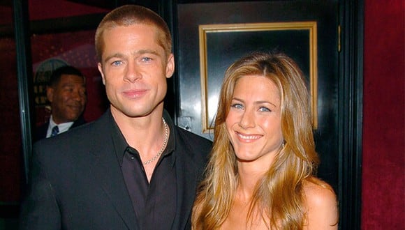 Jennifer Aniston y Brad Pitt en una premiación en 2003. Una nueva gala de premios los reunirá en el mismo lugar (Foto: AP)