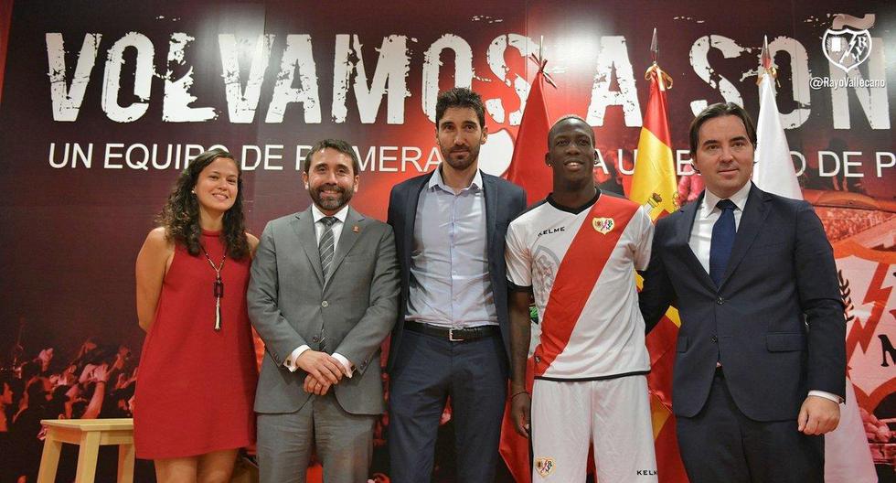 Luis Advíncula jugará a préstamo la presente temporada con el Rayo Vallecano. | Foto: @RayoVallecano