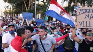 Paraguay: Nuevas protestas frente a residencia presidencial para pedir la renuncia de Abdo Benítez | FOTOS 