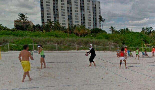 Este es el detalle que dejó perplejo al usuario que buscó las playas de Miami. (Foto: Google)