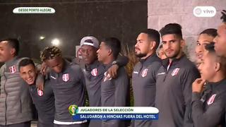 Perú vs. Chile: seleccionados saludaron a los hinchas que hicieron el banderazo | VIDEO