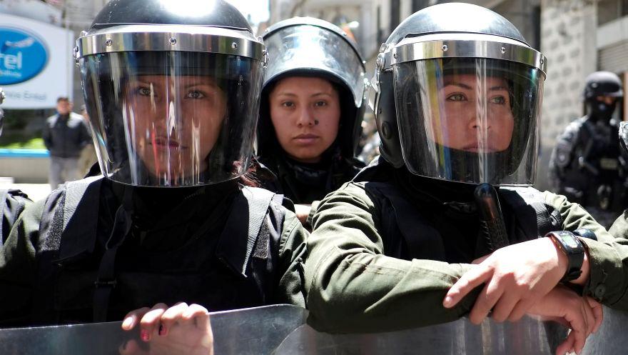 Las drásticas medidas que tomó Bolivia ante creciente violencia contra la mujer. (Reuters)