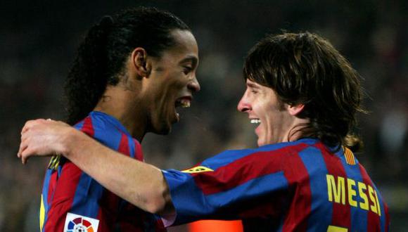 ¿Qué piensa Ronaldinho de la renuncia de Messi a Argentina?
