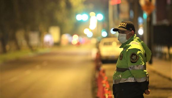 La congresista Adriana Tudela considera que la crisis sanitaria que vive el país debe atenderse con medidas menos restrictivas | Foto: Archivo El Comercio / Referencial