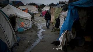 ¿Cuál será el futuro de los refugiados desalojados en Calais?