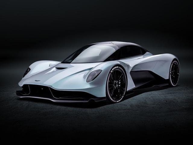 La nueva entrega de James Bond tendrá a cuatro vehículos de Aston Martin. La estrella de ellos será el modelo Valhalla.