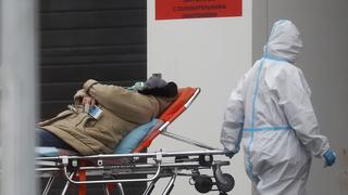 Rusia admite un 27,4 % más de muertos por coronavirus y el total roza los 71 mil