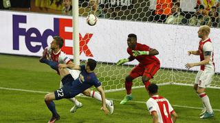 Manchester United:Mkhitaryan anotó golazo contra Ajax con espectacular pirueta