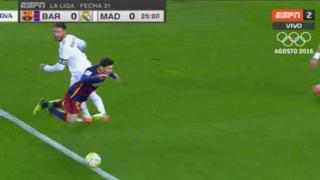 Decisión del árbitro en acción de Messi que indignó al Camp Nou