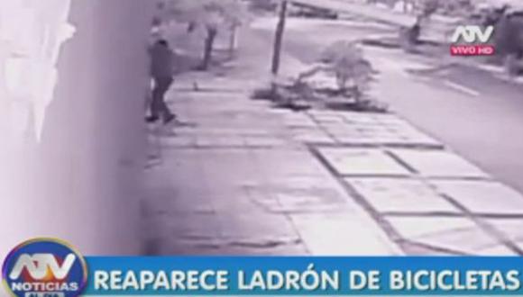 Miraflores: ladrón roba bicicleta dentro de cochera de edificio