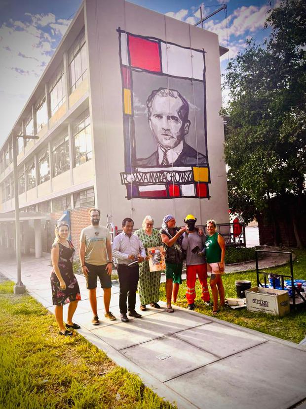 presentan mural participativo en unjbg - Noticias - Universidad