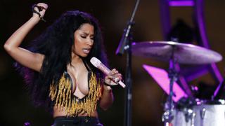 Bailarín de Nicky Minaj es mordido por una serpiente